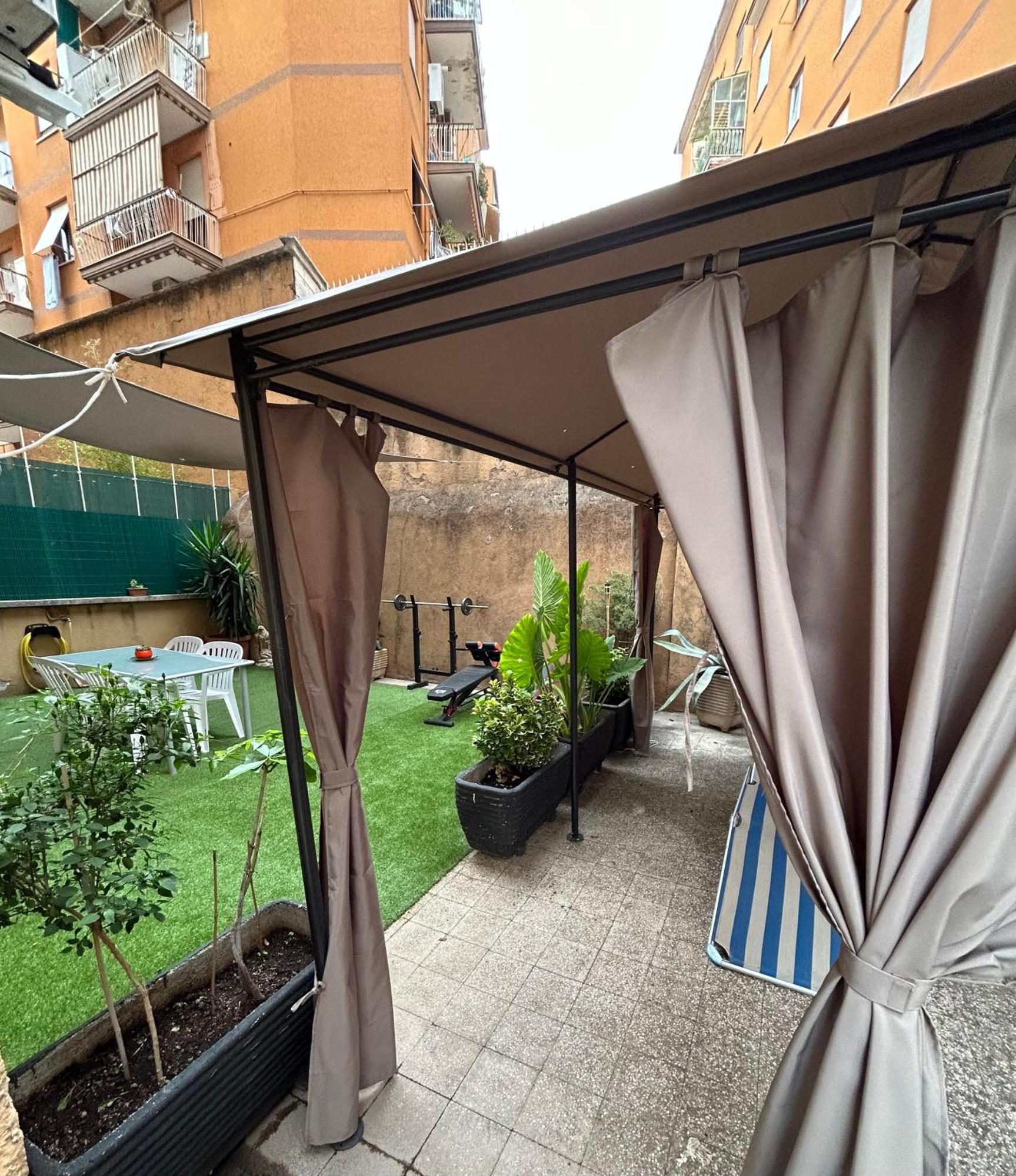 Candelor'S House - Apt & Garden In Gianicolense רומא מראה חיצוני תמונה